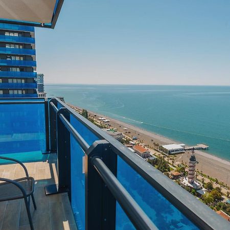 Orbi City Suites Batumi Exteriör bild