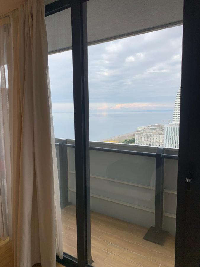 Orbi City Suites Batumi Exteriör bild