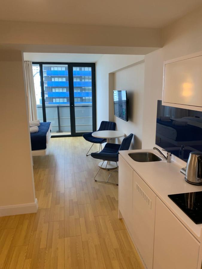 Orbi City Suites Batumi Exteriör bild