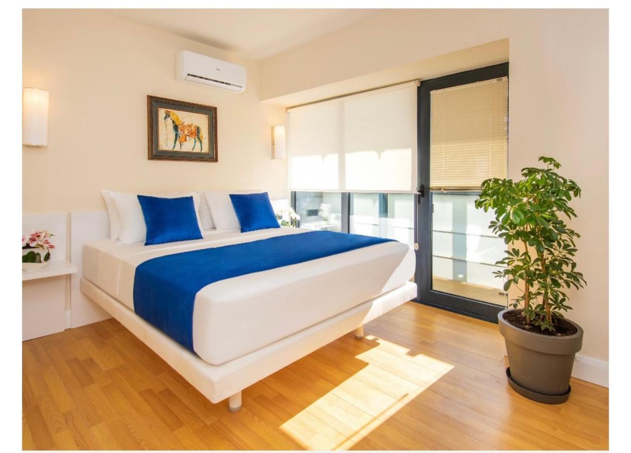 Orbi City Suites Batumi Exteriör bild