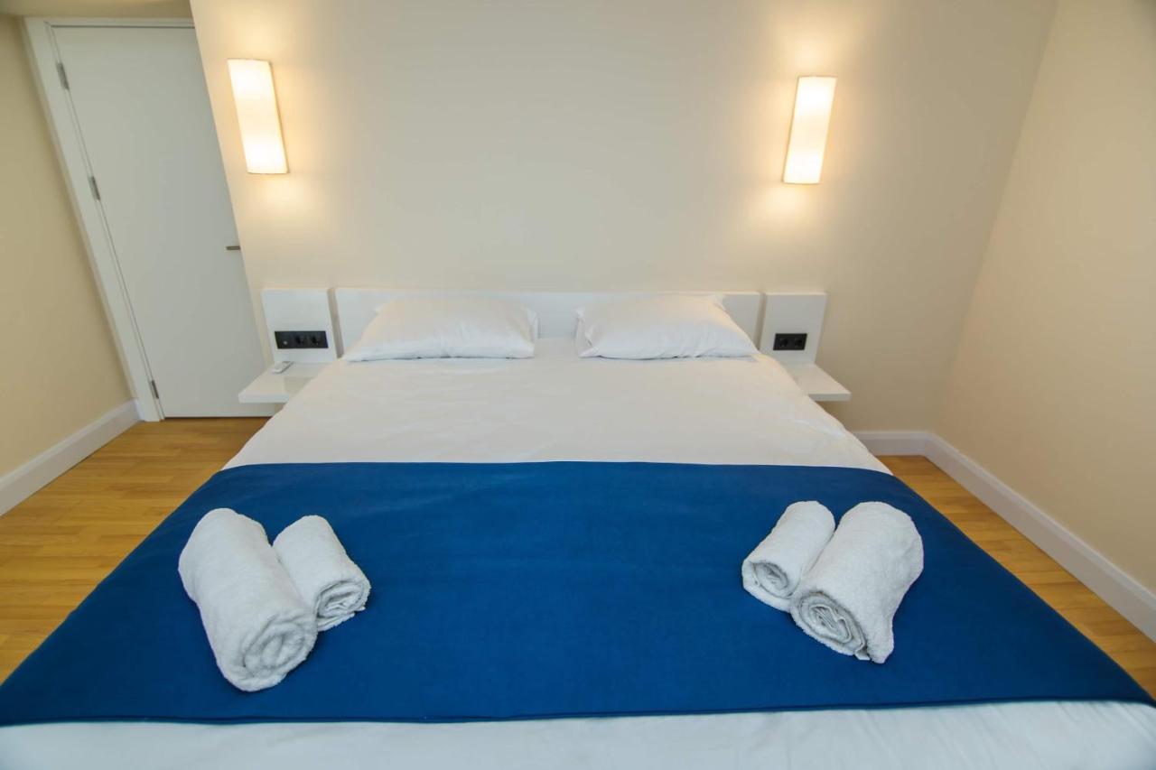 Orbi City Suites Batumi Exteriör bild